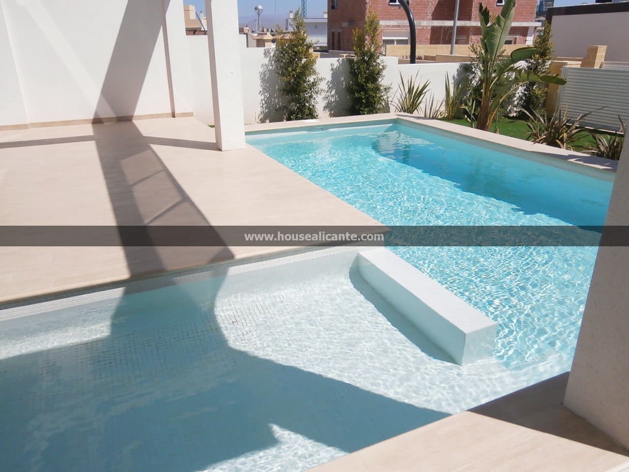 4 bedroom Villa for sale in Santa Pola with pool garage - € 435,000 (Ref: 9640563)