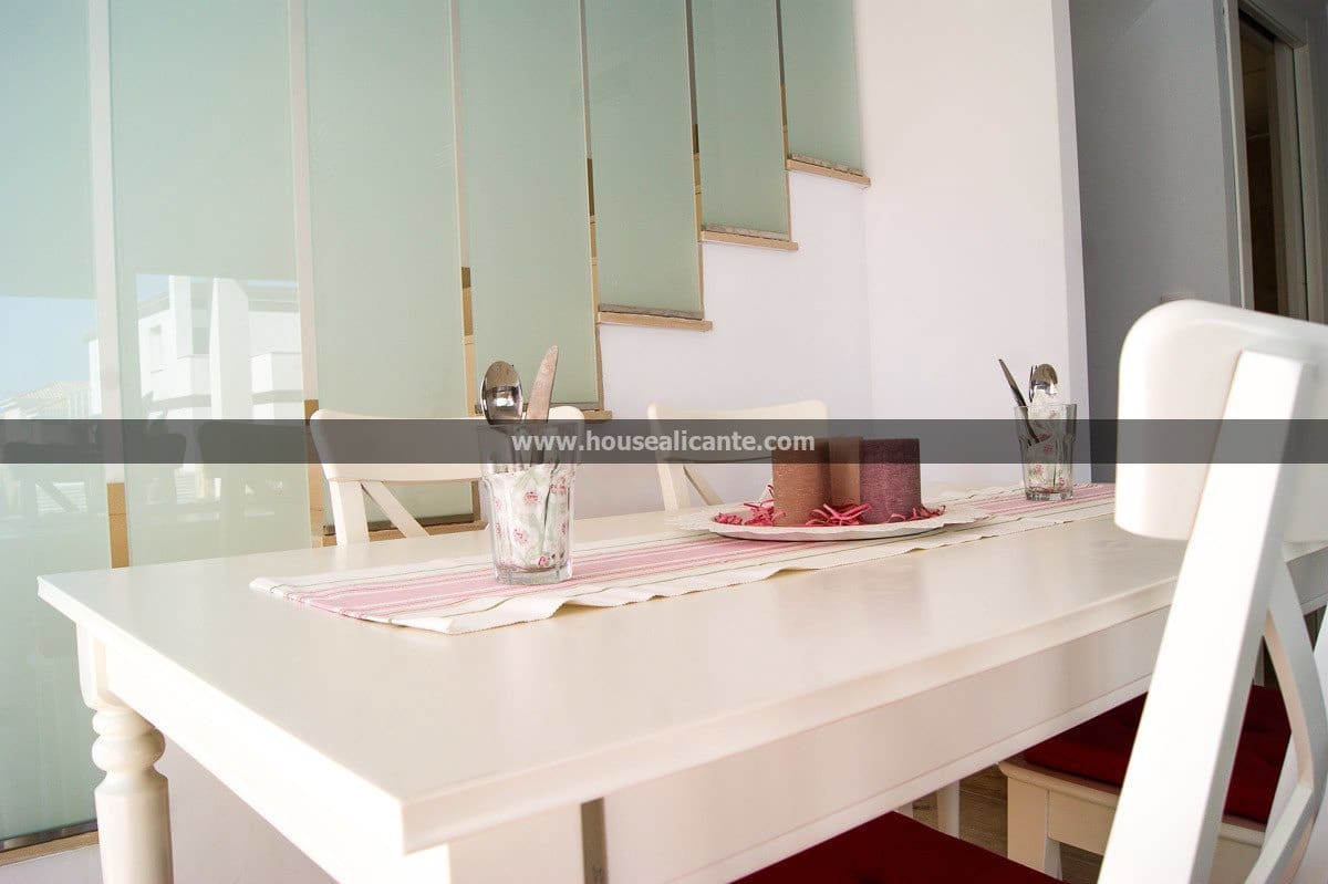 4 bedroom Villa for sale in Santa Pola with pool garage - € 435,000 (Ref: 9640563)