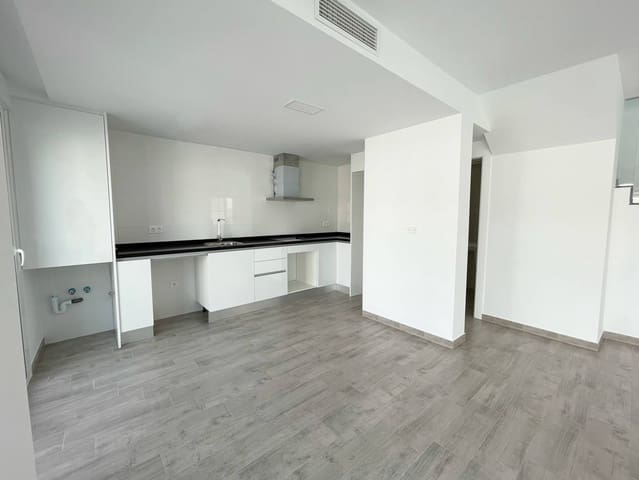 4 sypialnia Willa na sprzedaż w Santa Pola z basenem garażem - 435 000 € (Ref: 9640563)