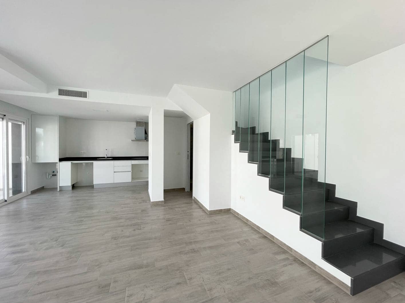 4 bedroom Villa for sale in Santa Pola with pool garage - € 435,000 (Ref: 9640563)