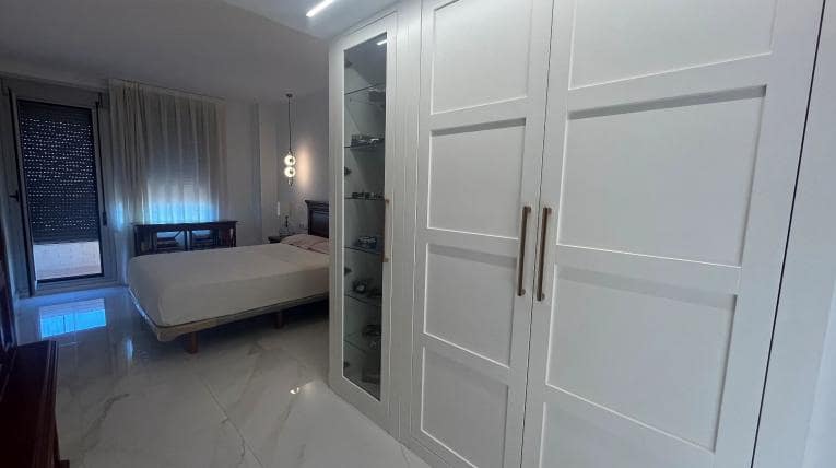 4 soverom Leilighet til salgs i Alicante by med garasje - € 740 000 (Ref: 9640568)