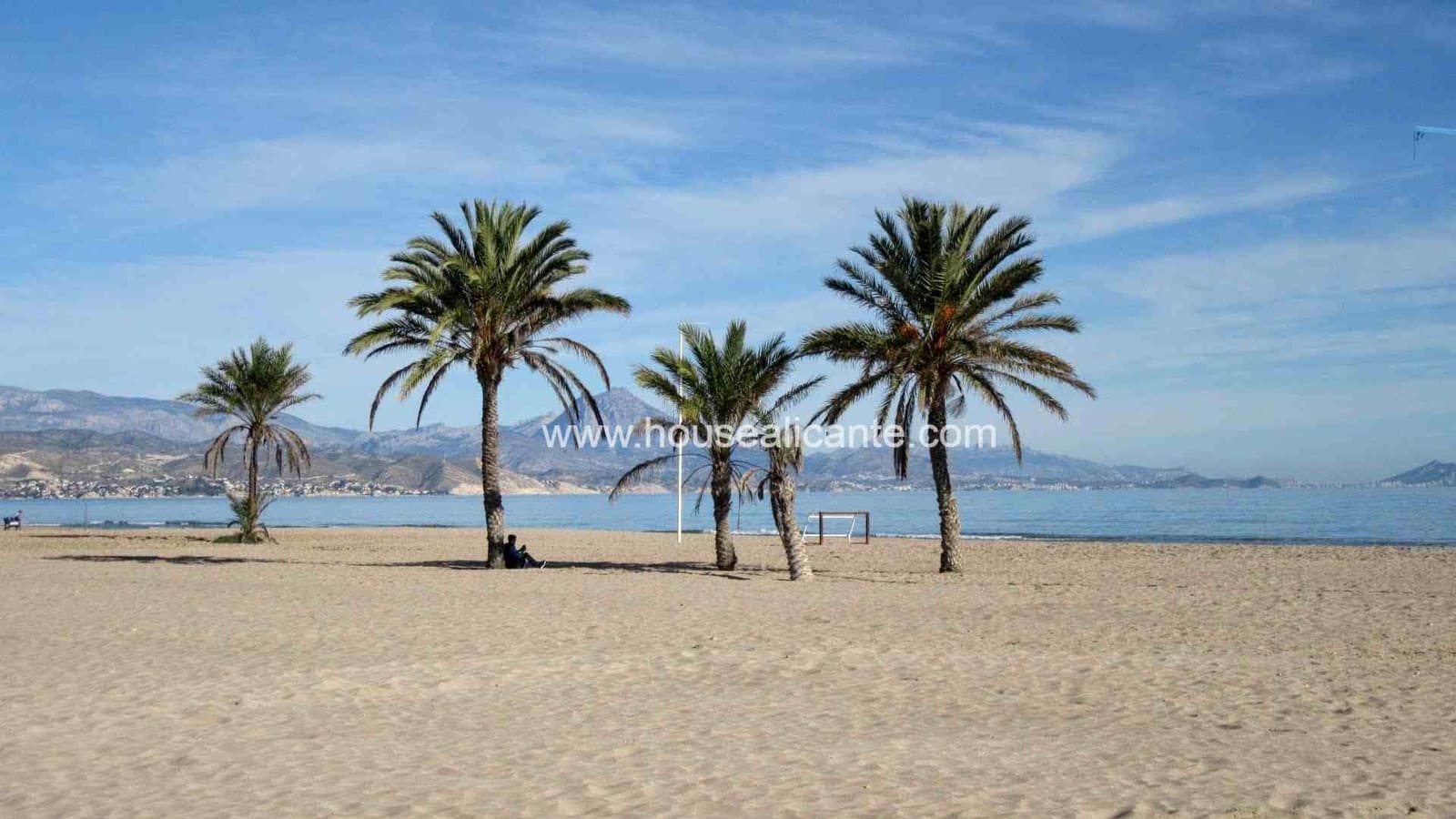 3 quarto Moradia para venda em Muchamiel / Mutxamel com piscina garagem - 460 000 € (Ref: 9640573)