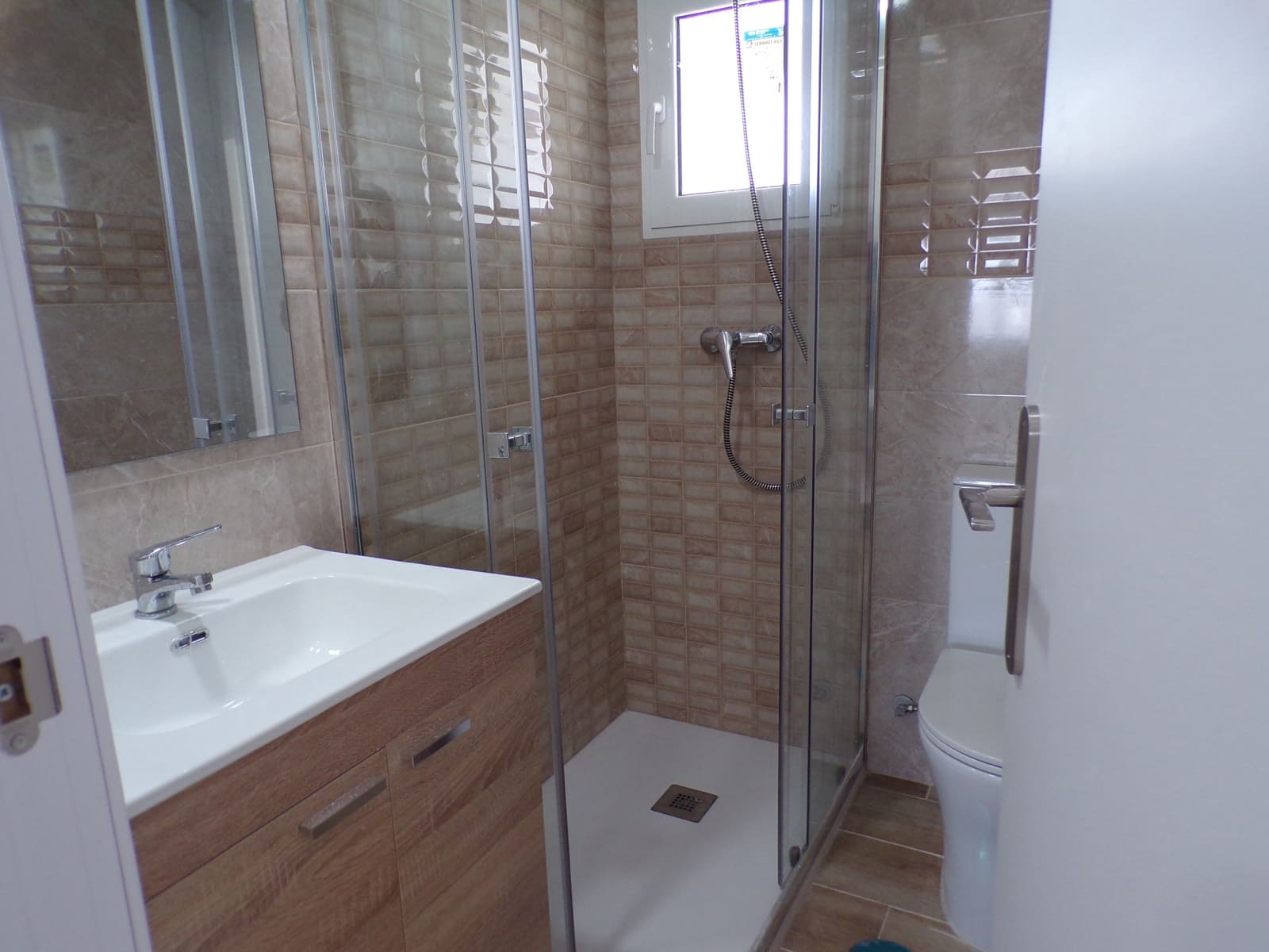 Lejlighed til salg i Alicante by med garage - € 125.000 (Ref: 10138776)