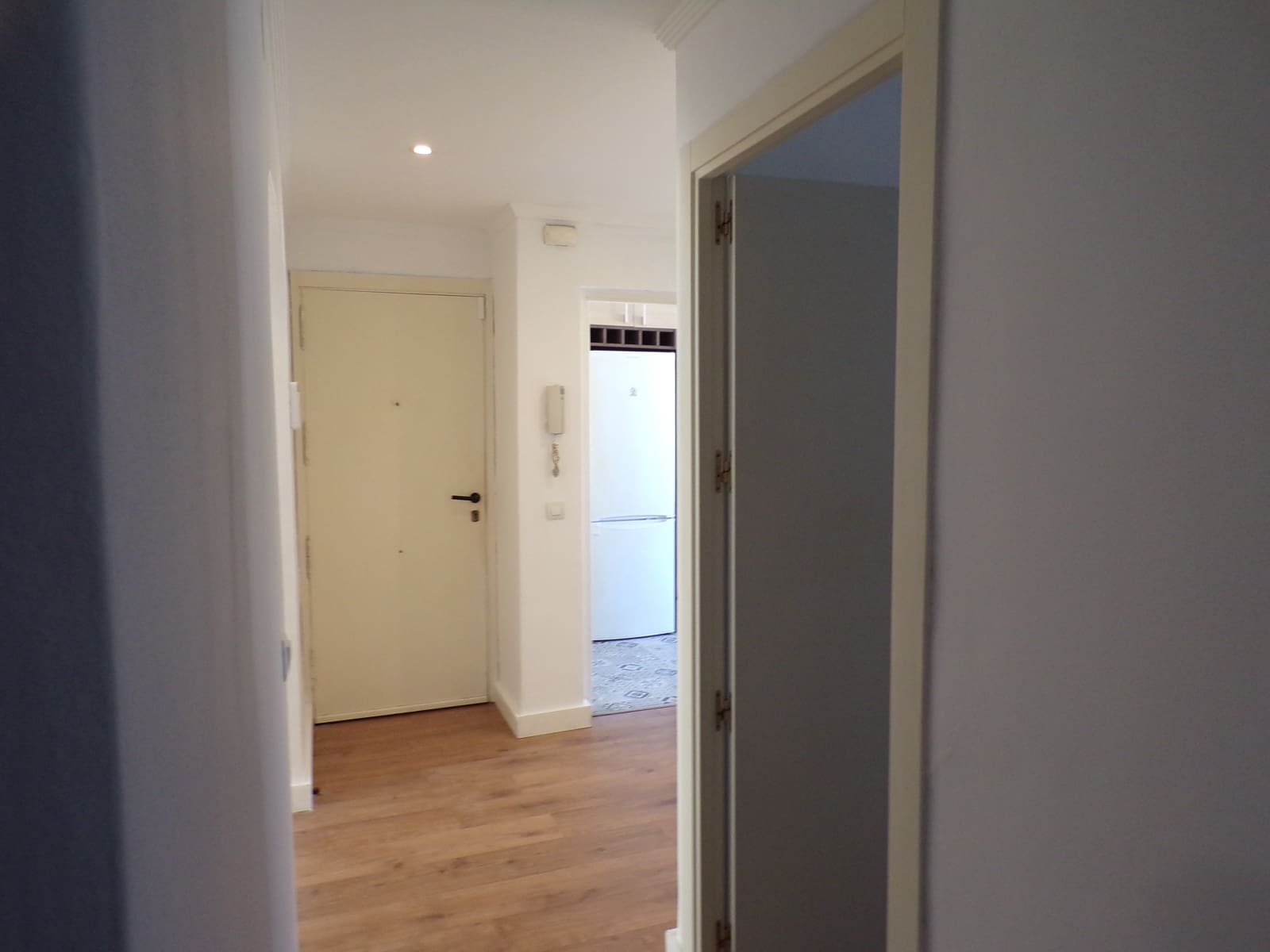 3 soveværelse Lejlighed til salg i Alicante by med garage - € 140.000 (Ref: 10163784)