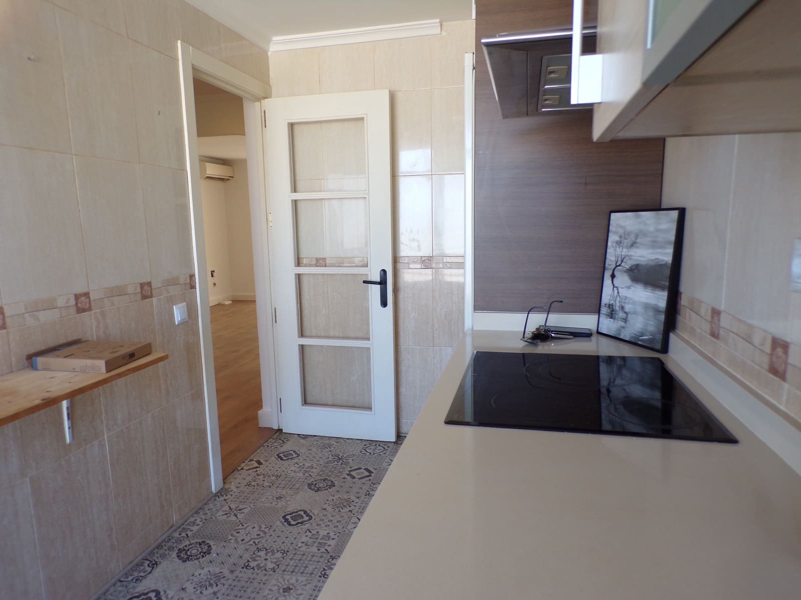 3 soveværelse Lejlighed til salg i Alicante by med garage - € 140.000 (Ref: 10163784)