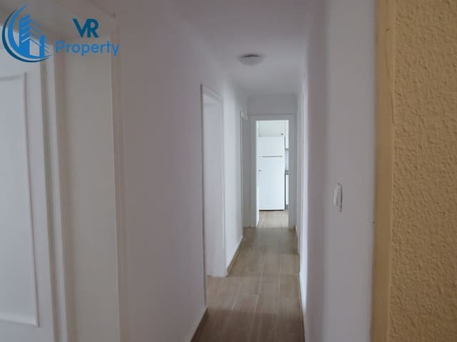 3 soveværelse Lejlighed til salg i Virgen del Remedio - Parque lo Morant, Alicante by - € 89.000 (Ref: 8431977)