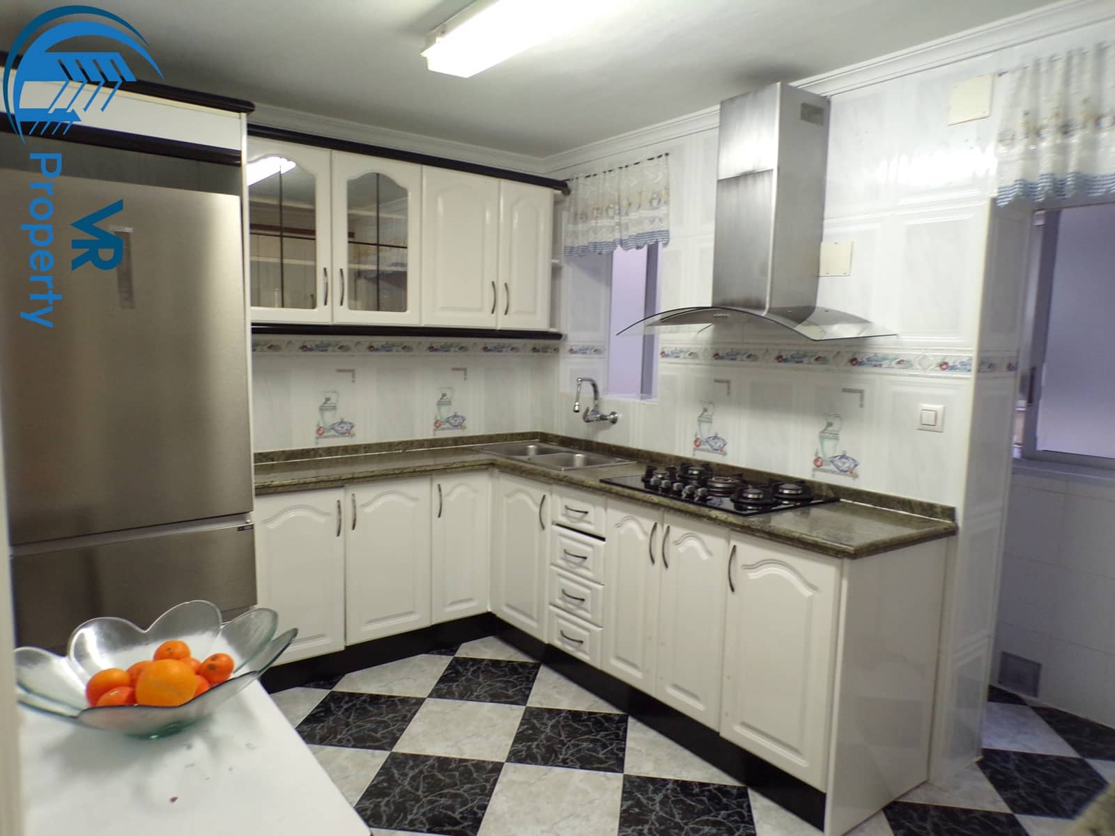 3 soveværelse Lejlighed til salg i Alicante by - € 96.000 (Ref: 8707344)