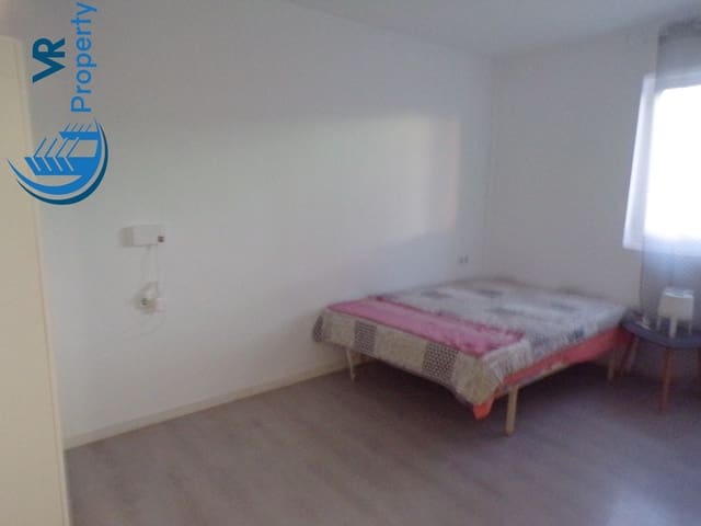 3 soverom Leilighet til salgs i Colonia Requena, Alicante by - € 80 000 (Ref: 8824046)