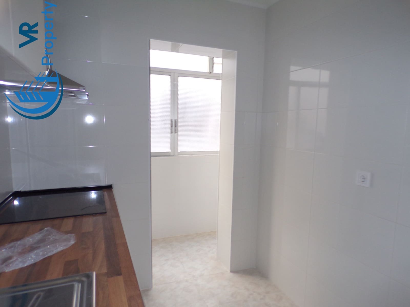 4 soveværelse Lejlighed til salg i Alicante by - € 99.000 (Ref: 8824076)