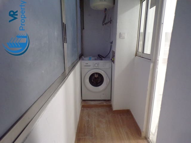 3 soveværelse Lejlighed til salg i Virgen del Remedio - Parque lo Morant, Alicante by - € 98.000 (Ref: 8868556)