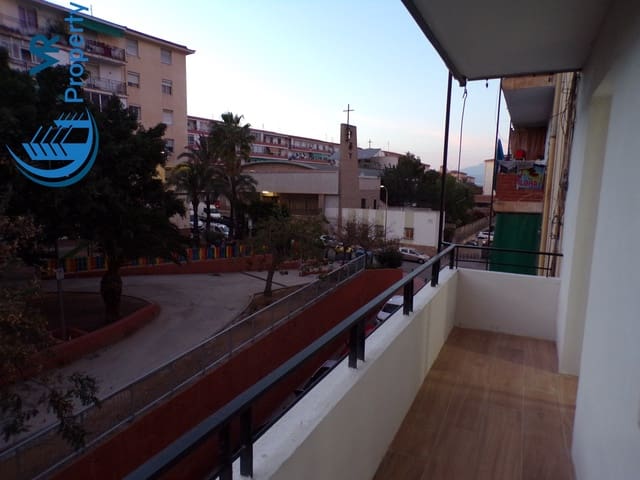 3 soveværelse Lejlighed til salg i Virgen del Remedio - Parque lo Morant, Alicante by - € 98.000 (Ref: 8868556)