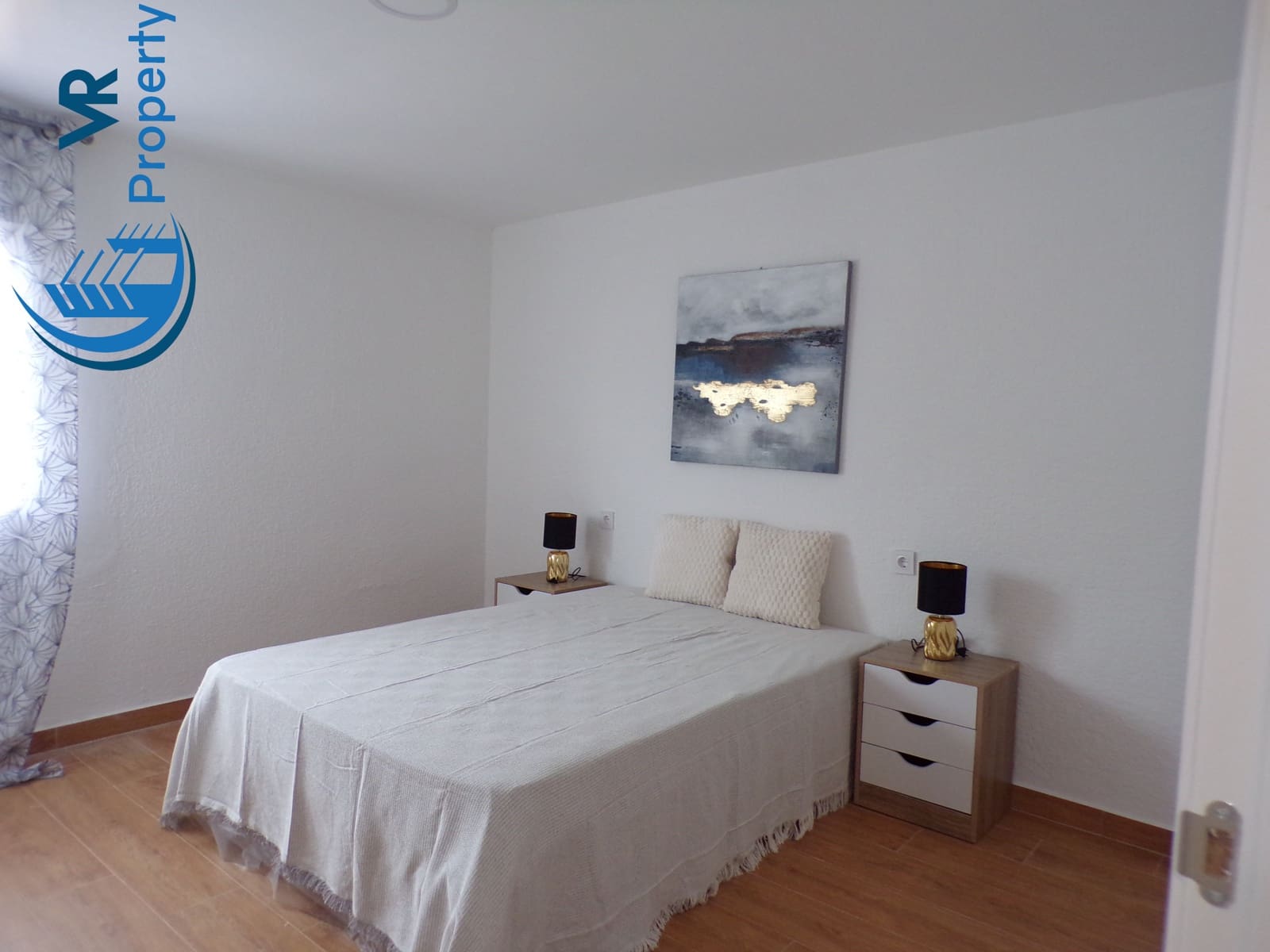 3 soveværelse Lejlighed til salg i Alicante by - € 99.000 (Ref: 8942234)