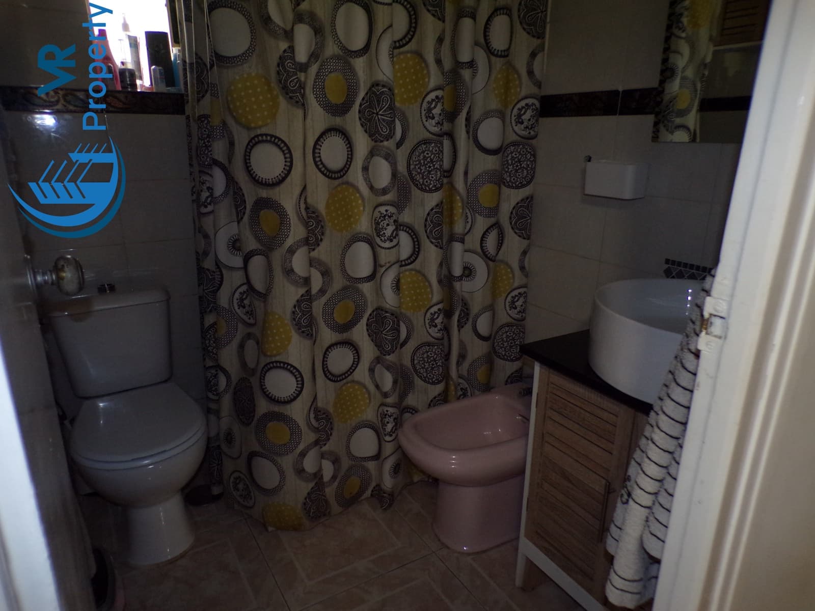 3 soveværelse Lejlighed til salg i Alicante by - € 97.000 (Ref: 8942235)