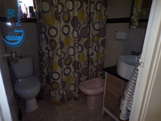 3 soveværelse Lejlighed til salg i Virgen del Remedio - Parque lo Morant, Alicante by - € 97.000 (Ref: 8942235)