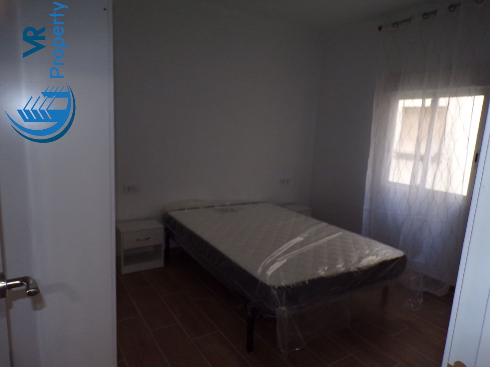 3 soveværelse Lejlighed til salg i Alicante by med garage - € 88.000 (Ref: 8942238)