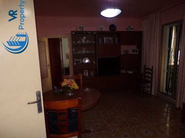 3 soveværelse Lejlighed til salg i Virgen del Remedio - Parque lo Morant, Alicante by med garage - € 88.000 (Ref: 8942238)