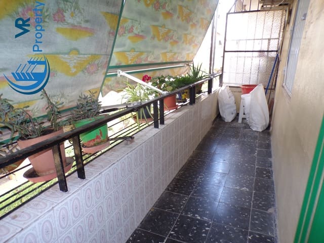 3 soveværelse Lejlighed til salg i Virgen del Remedio - Parque lo Morant, Alicante by med garage - € 88.000 (Ref: 8942238)