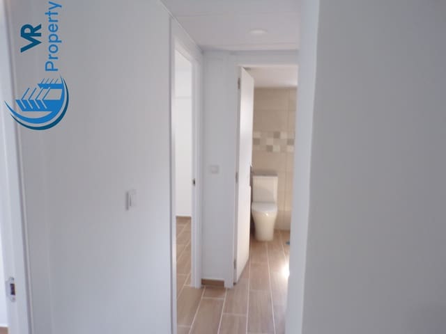 3 soverom Leilighet til salgs i Colonia Requena, Alicante by - € 80 000 (Ref: 9018699)