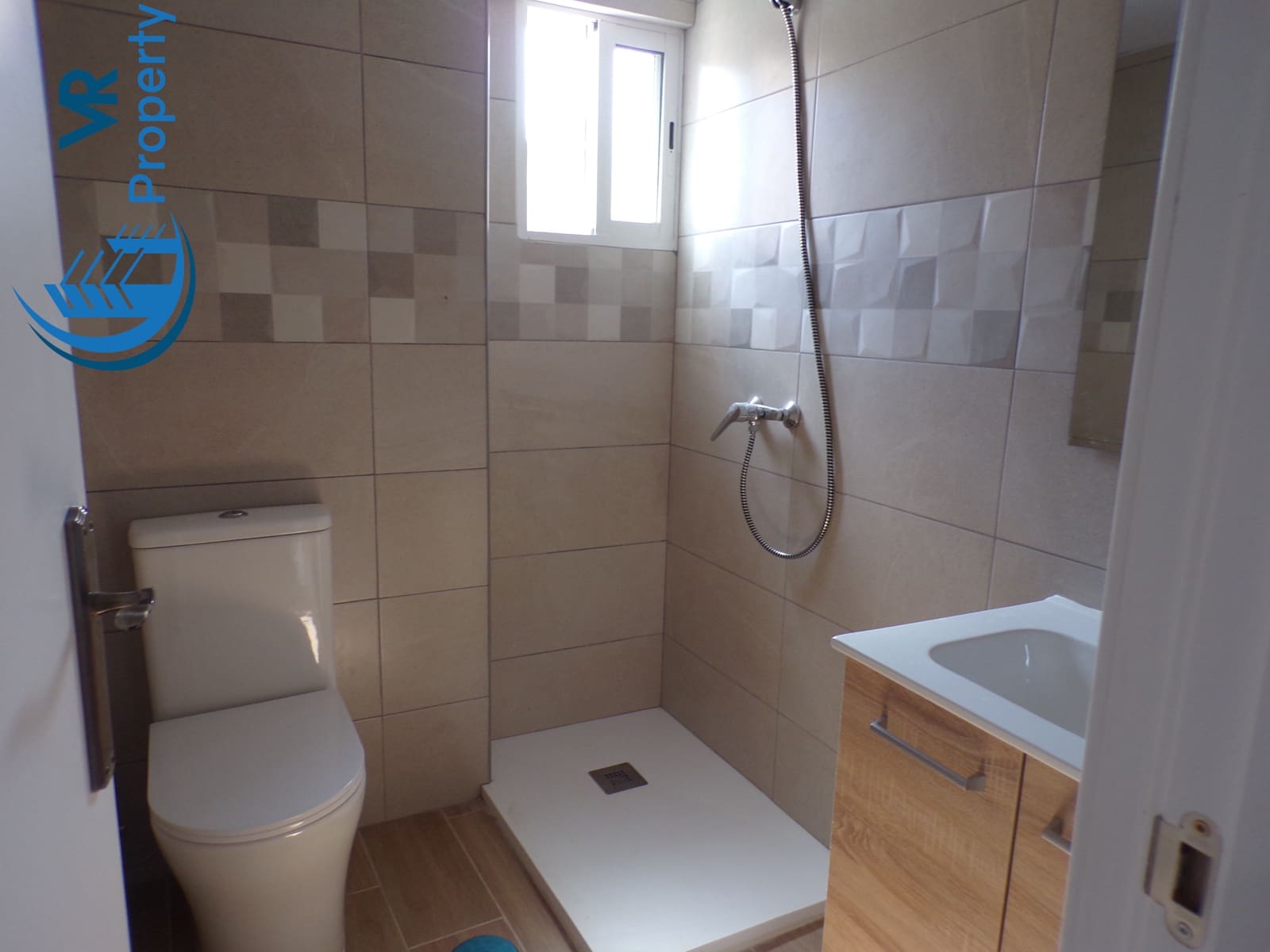 3 soverom Leilighet til salgs i Alicante by - € 80 000 (Ref: 9018699)