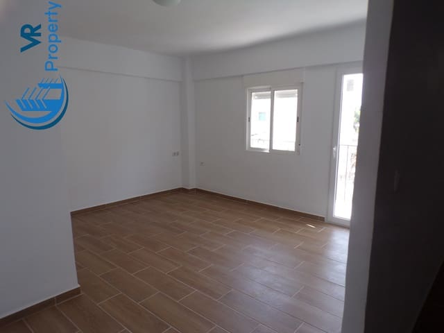 3 soverom Leilighet til salgs i Colonia Requena, Alicante by - € 80 000 (Ref: 9018699)