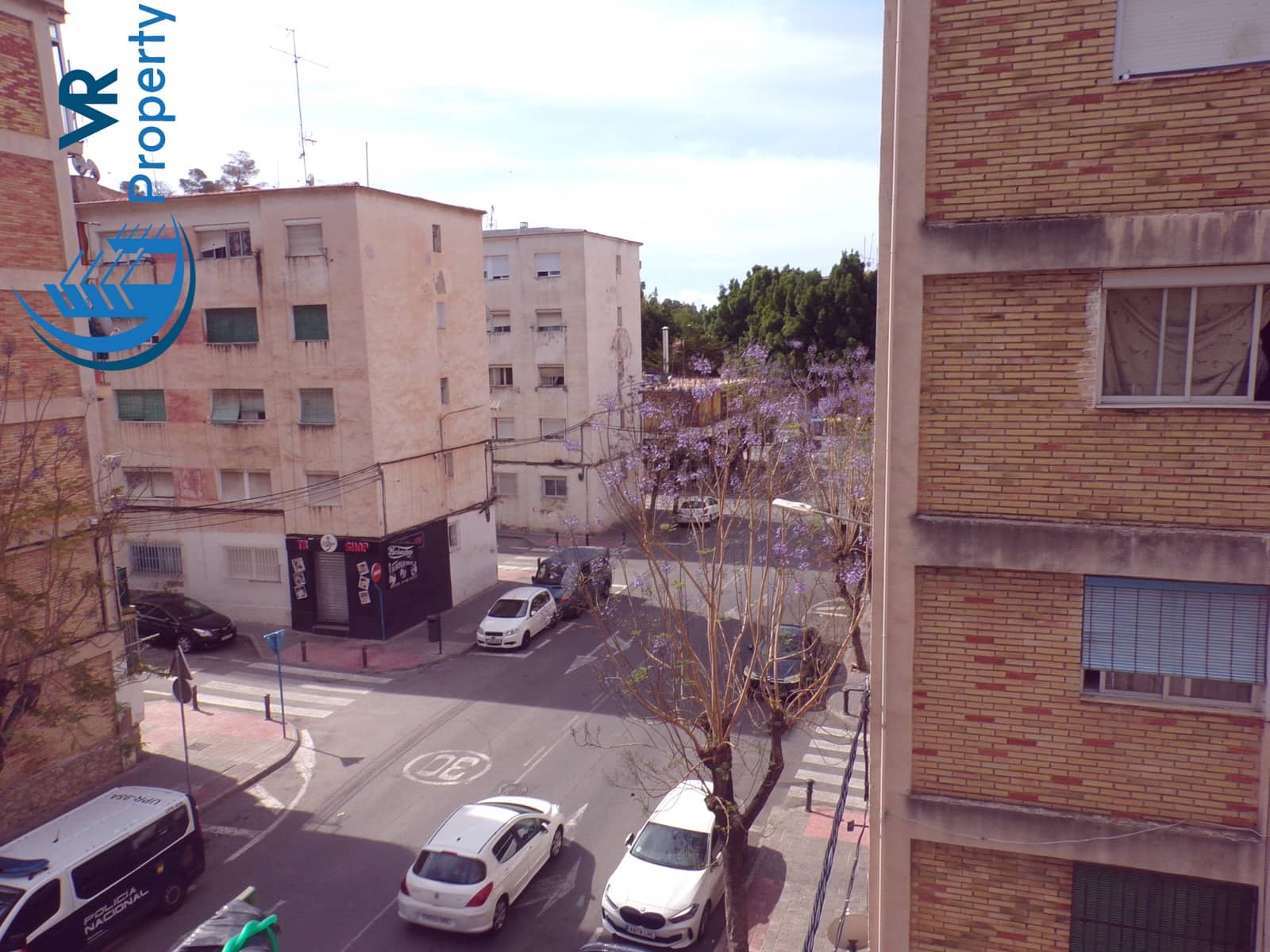 3 soverom Leilighet til salgs i Alicante by - € 80 000 (Ref: 9018699)