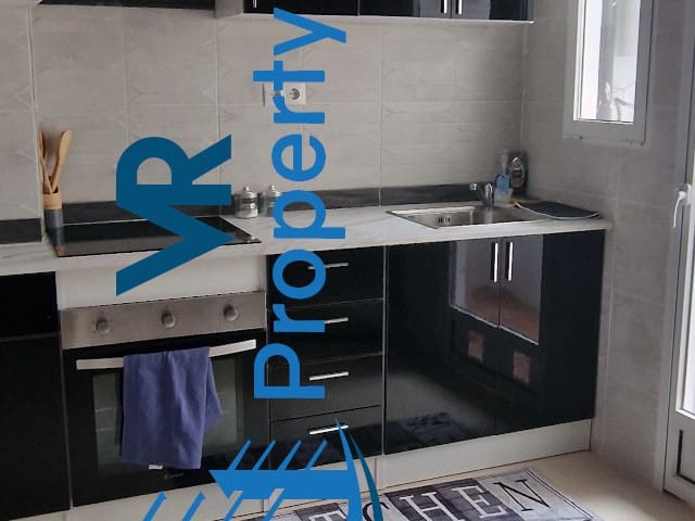 4 soverom Leilighet til salgs i Monóvar / Monóver med garasje - € 78 000 (Ref: 9111574)