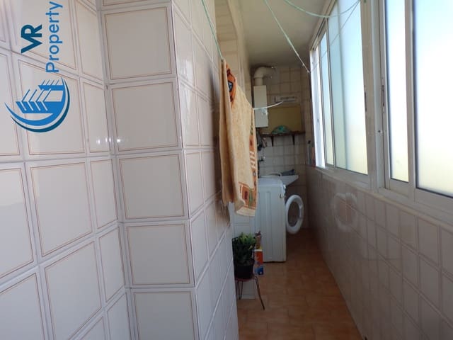 3 soverom Leilighet til salgs i Colonia Requena, Alicante by med garasje - € 80 000 (Ref: 9161463)