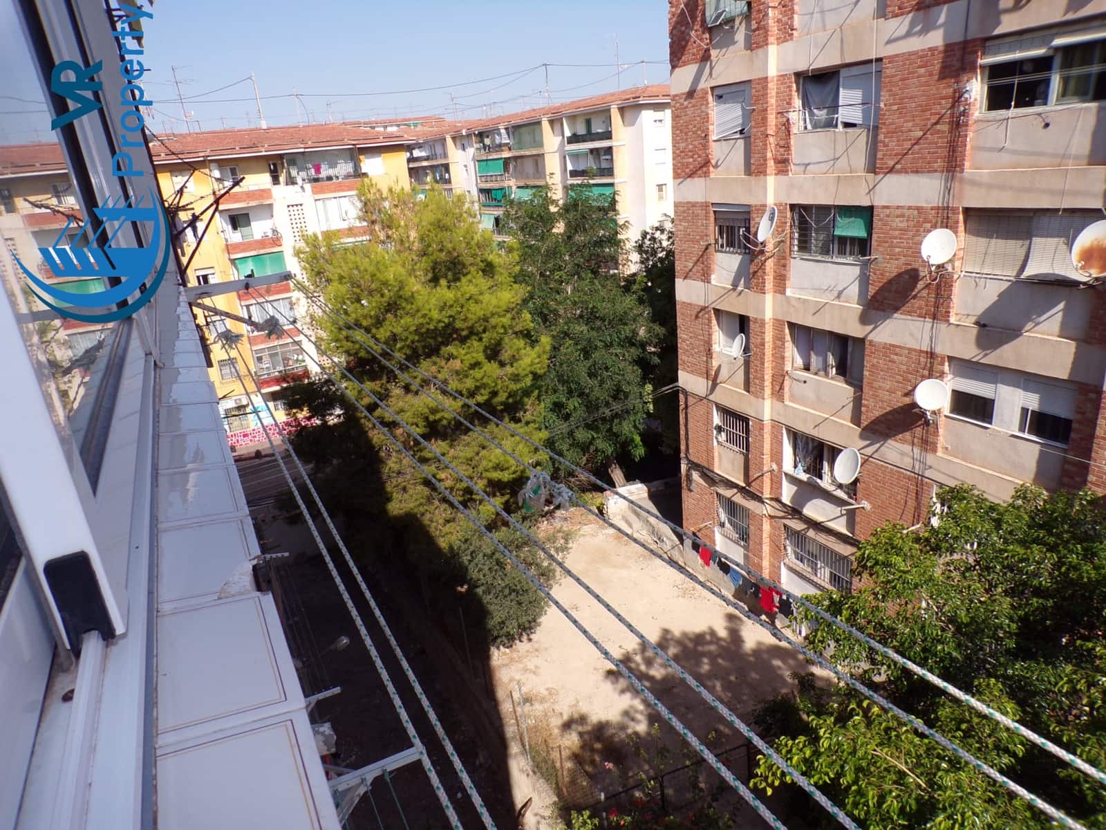 3 soverom Leilighet til salgs i Alicante by med garasje - € 80 000 (Ref: 9161463)