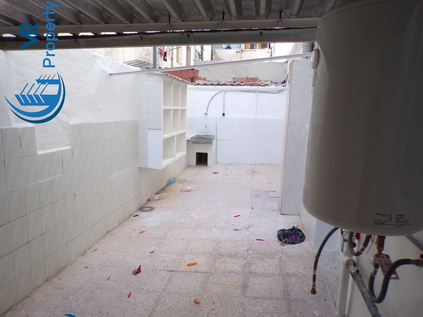 3 slaapkamer Appartement te koop in Alicante stad met garage - € 88.000 (Ref: 9161829)