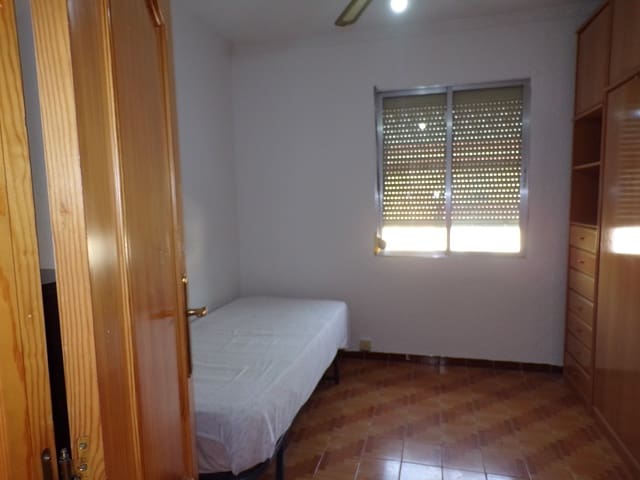 3 quarto Apartamento para venda em Virgen del Remedio - Parque lo Morant, Alicante cidade com garagem - 85 000 € (Ref: 9237693)