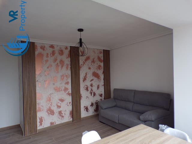 3 bedroom Apartment for sale in Alicante / Alacant city - € 90,000 (Ref: 9516320)