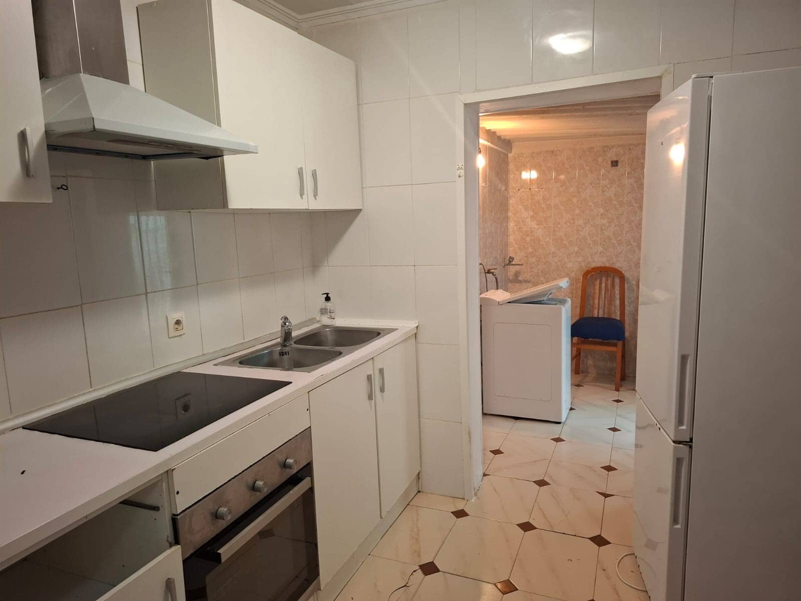 2 bedroom Apartment for rent in Alicante / Alacant city - € 850 (Ref: 9550238)