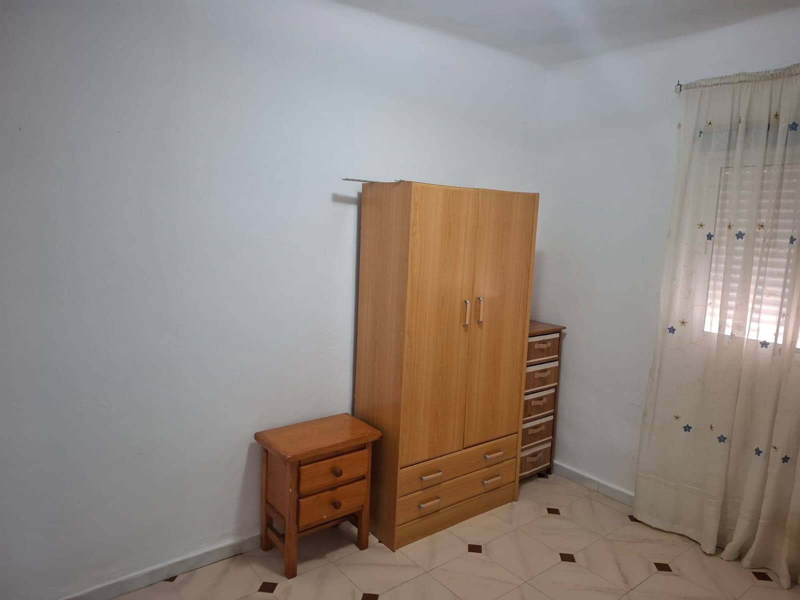 2 bedroom Apartment for rent in Alicante / Alacant city - € 850 (Ref: 9550238)