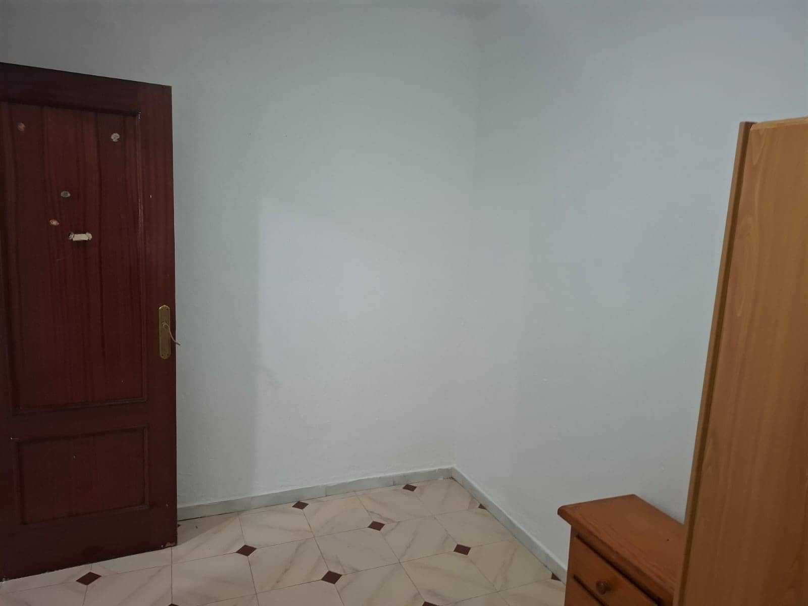 2 bedroom Apartment for rent in Alicante / Alacant city - € 850 (Ref: 9550238)