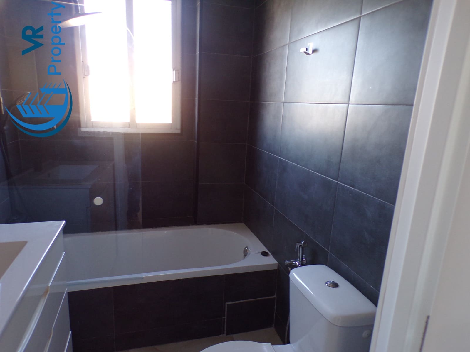 4 soverom Leilighet til salgs i Alicante by - € 95 000 (Ref: 9571561)