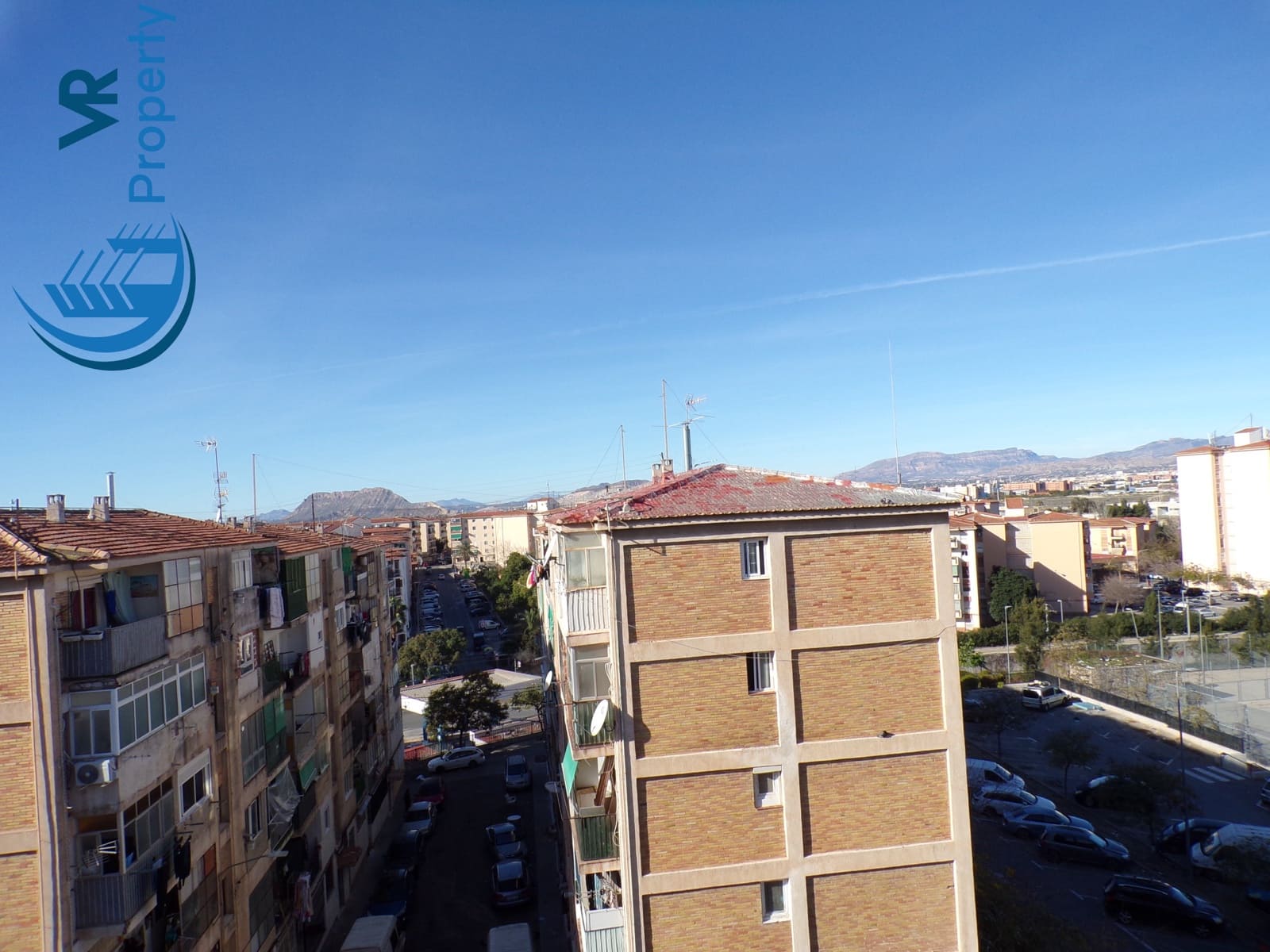 4 soverom Leilighet til salgs i Alicante by - € 95 000 (Ref: 9571561)