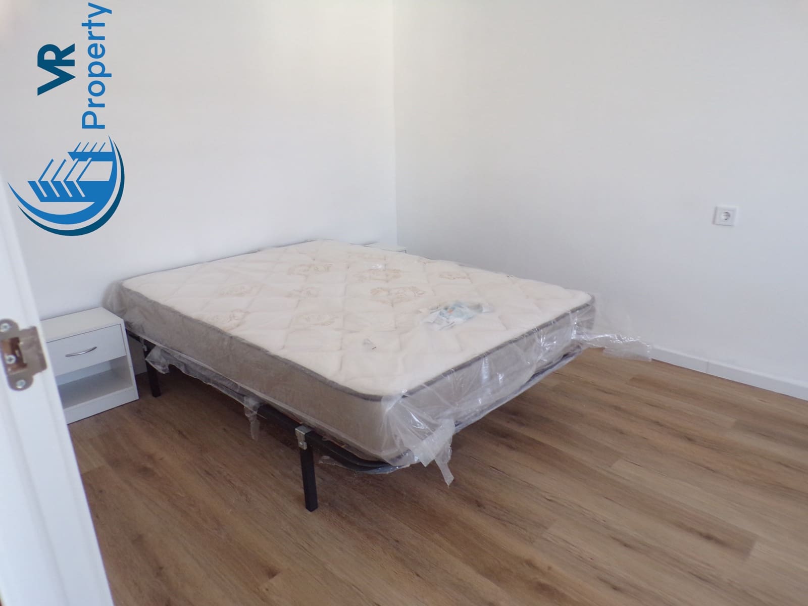 3 soverom Leilighet til salgs i Alicante by med garasje - € 110 000 (Ref: 9571622)