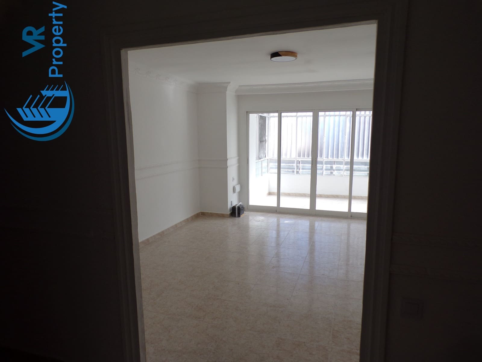 3 quarto Apartamento para venda em Alicante cidade com garagem - 108 000 € (Ref: 9583438)