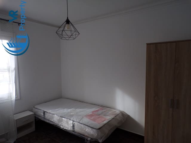 4 sovrum Lägenhet till salu i Virgen del Remedio - Parque lo Morant, Alicante stad med garage - 116 000 € (Ref: 9599883)