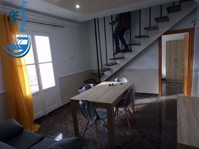 4 sovrum Lägenhet till salu i Virgen del Remedio - Parque lo Morant, Alicante stad med garage - 116 000 € (Ref: 9599883)