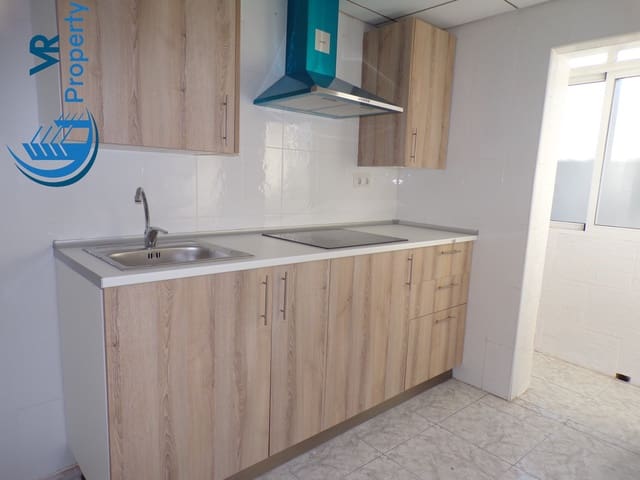 4 soveværelse Lejlighed til salg i Virgen del Remedio - Parque lo Morant, Alicante by - € 116.000 (Ref: 9614298)