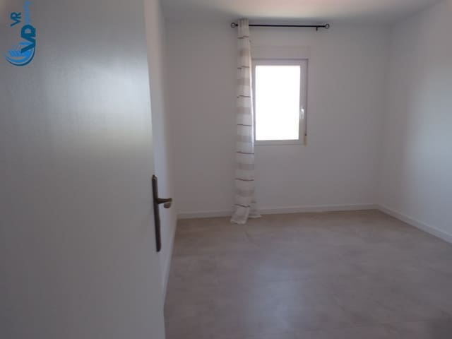 3 makuuhuone Huoneisto myytävänä paikassa Virgen del Remedio - Parque lo Morant, Alicante kaupunki mukana 
autotalli - 145 000 € (Ref: 9965545)