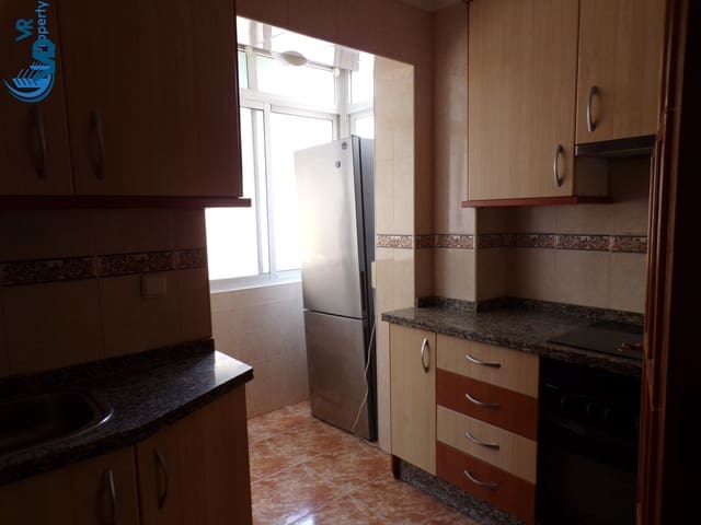 3 sovrum Lägenhet till salu i Virgen del Remedio - Parque lo Morant, Alicante stad med garage - 115 000 € (Ref: 9965597)