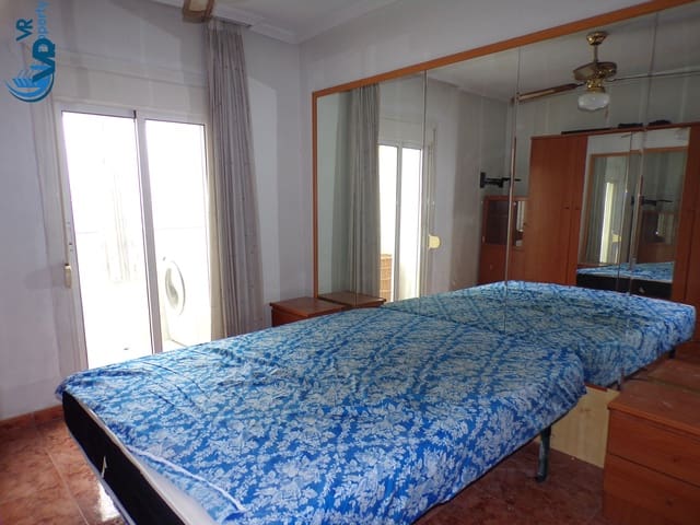 3 sovrum Lägenhet till salu i Virgen del Remedio - Parque lo Morant, Alicante stad med garage - 115 000 € (Ref: 9965597)