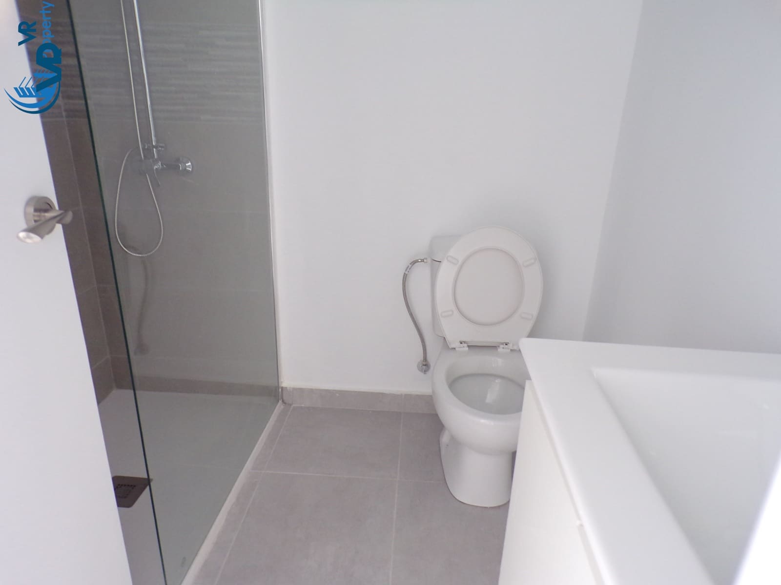 4 soverom Leilighet til salgs i Alicante by med garasje - € 150 000 (Ref: 9965681)