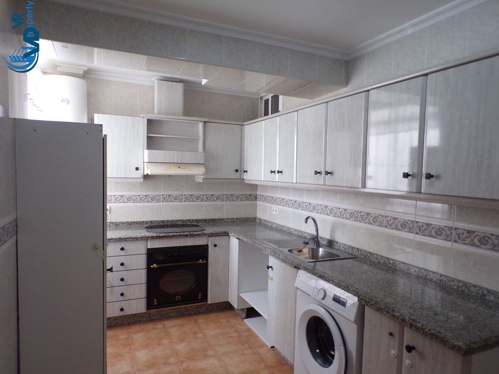 Apartamento de 3 habitaciones en Alicante / Alacant ciudad en venta - 185.000 € (Ref: 9970878)