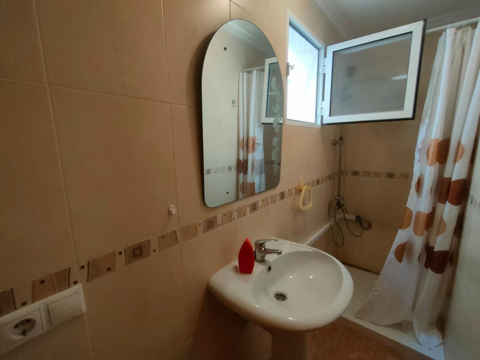 2 quarto Apartamento para venda em Torrevieja com garagem - 125 000 € (Ref: 9282150)
