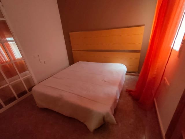 2 quarto Apartamento para venda em Playa de los Locos, Torrevieja com garagem - 125 000 € (Ref: 9282150)