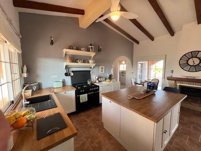 3 sypialnia Finka/Dom wiejski na sprzedaż w Dolores z basenem - 445 000 € (Ref: 9282159)