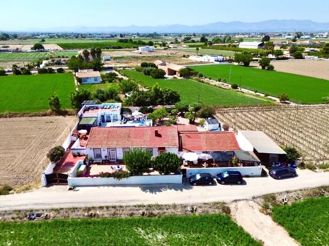 7 bedroom Villa for sale in Dolores with pool - € 649,000 (Ref: 9282166)